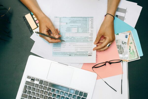 woman doing her taxes.